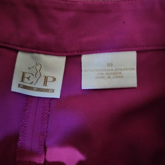 Bold Deep Pink Golf Shorts - Picture 5 of 6